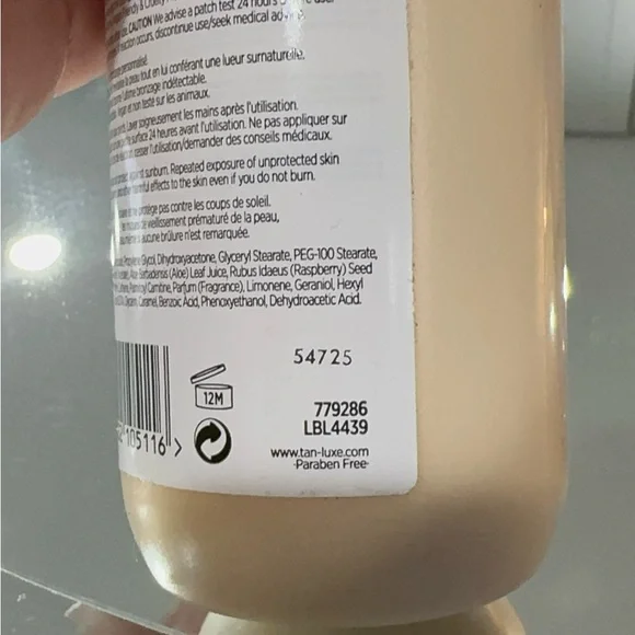 Tan-Luxe The Gradual Tan Lotion - Picture 7 of 10